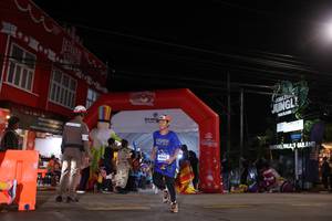 BIB: 4663
                            <button type="button" onclick="openModal(26258449)" class="btn btn-primary btn-sm float-right btn-popup" data-toggle="modal" data-target=".modal-high-quality">
                        <i class="fas fa-shopping-cart"></i> Add to Cart
                    </button>
                                            <button type="button" onclick="isThisMe(26258449, true)" class="btn btn-success btn-sm float-right btn-popup btn-isme hidden" data-toggle="tooltip" data-placement="bottom" title="นี่คือรูปของคุณใช่ไหม คลิกที่นี่เพื่อเอาเข้าอัลบั้ม">
                        <i class="fas fa-plus"></i> Add to album
                    </button>
                    <button type="button" onclick="isThisMe(26258449, false)" class="btn btn-warning btn-sm float-right btn-popup btn-isnotme hidden">
                        <i class="fas fa-ban"></i> Remove from album
                    </button>